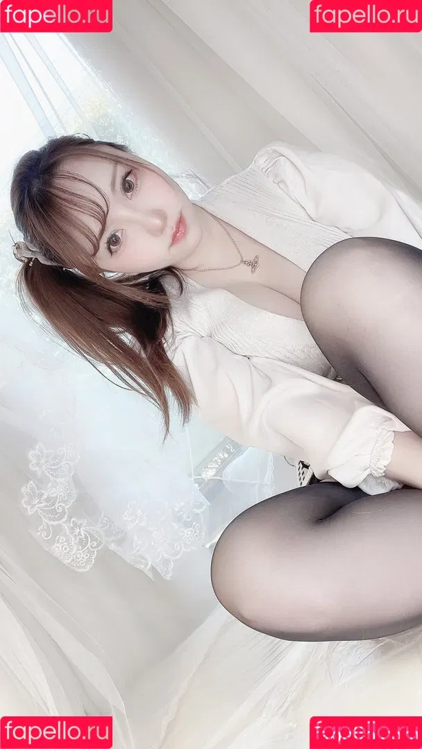 Saku Onlyfans Photo Gallery 