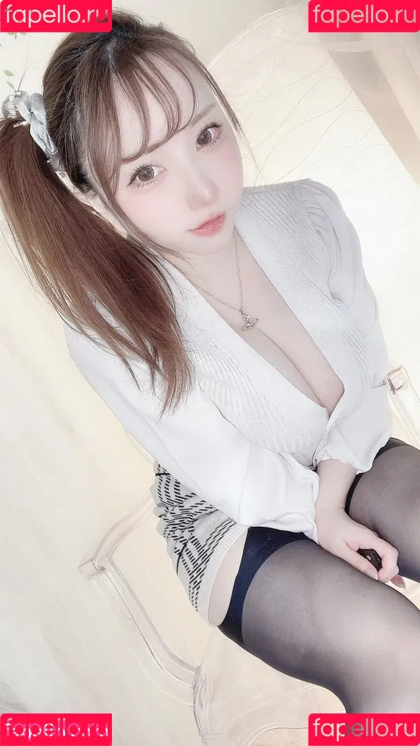 Saku Onlyfans Photo Gallery 