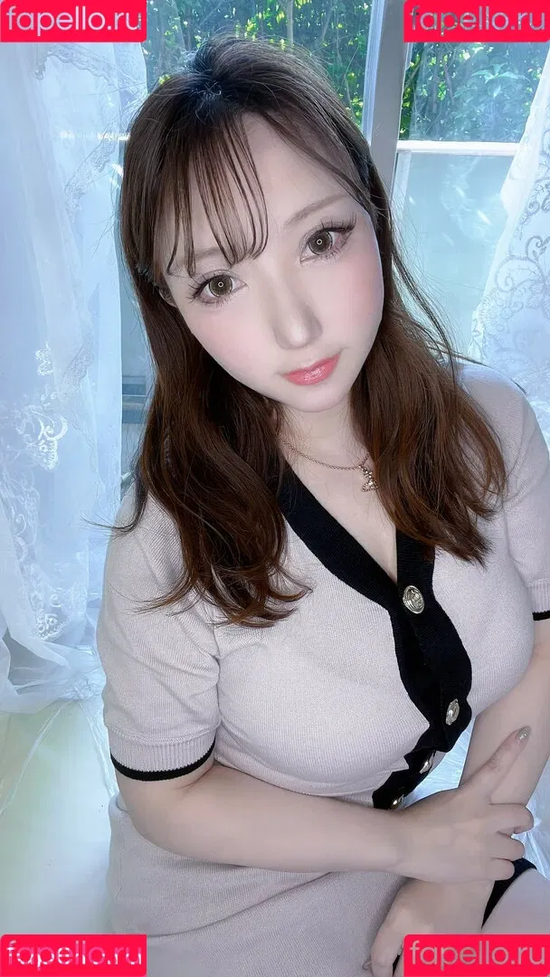 Saku Onlyfans Photo Gallery 
