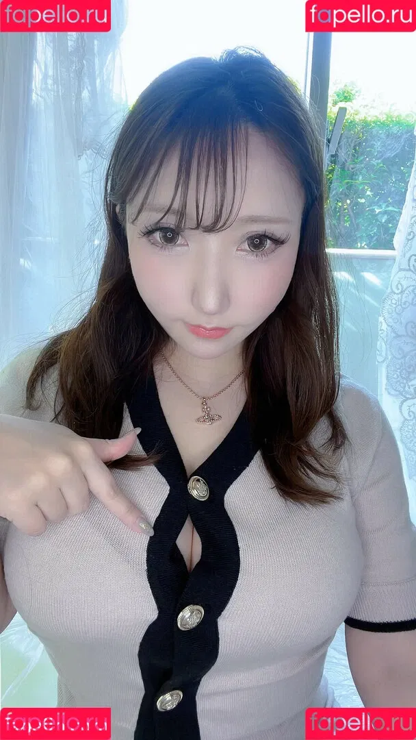 Saku Onlyfans Photo Gallery 