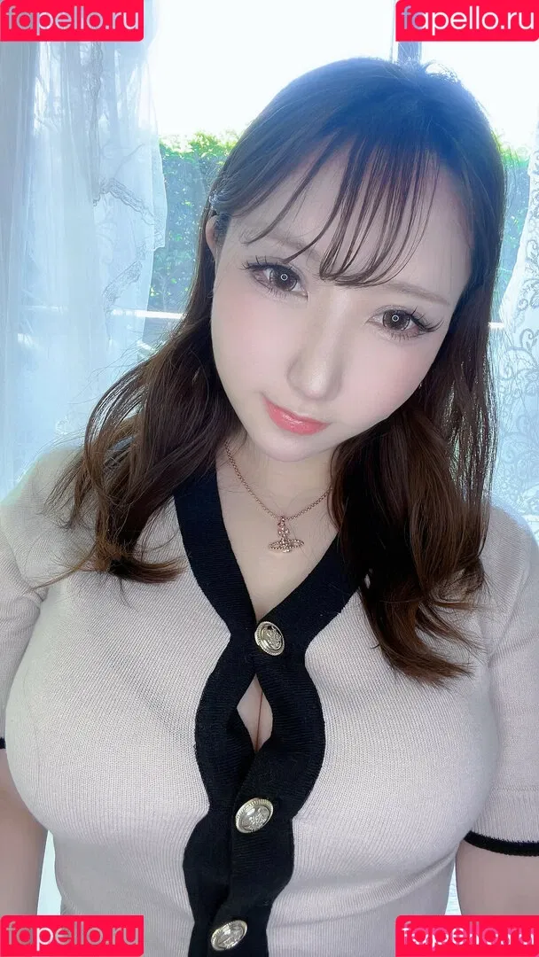 Saku Onlyfans Photo Gallery 