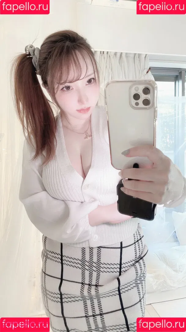 Saku Onlyfans Photo Gallery 