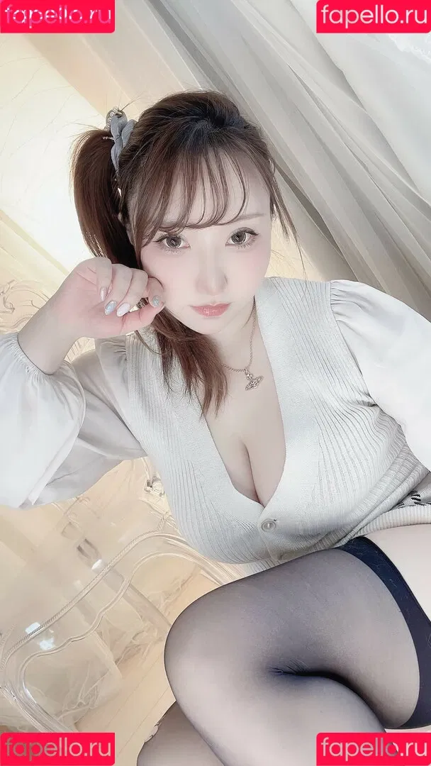 Saku Onlyfans Photo Gallery 