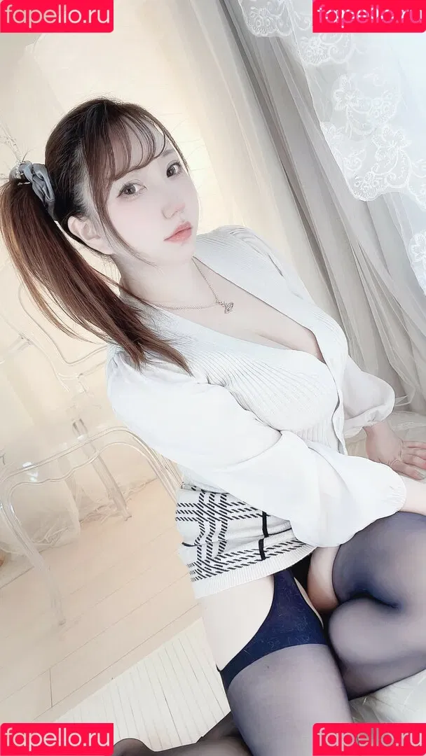 Saku Onlyfans Photo Gallery 