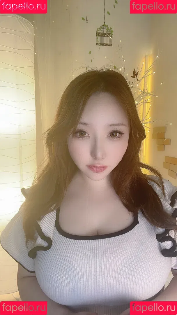 Saku Onlyfans Photo Gallery 