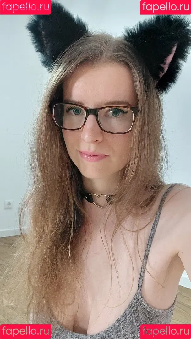 laraheller Onlyfans Photo Gallery 