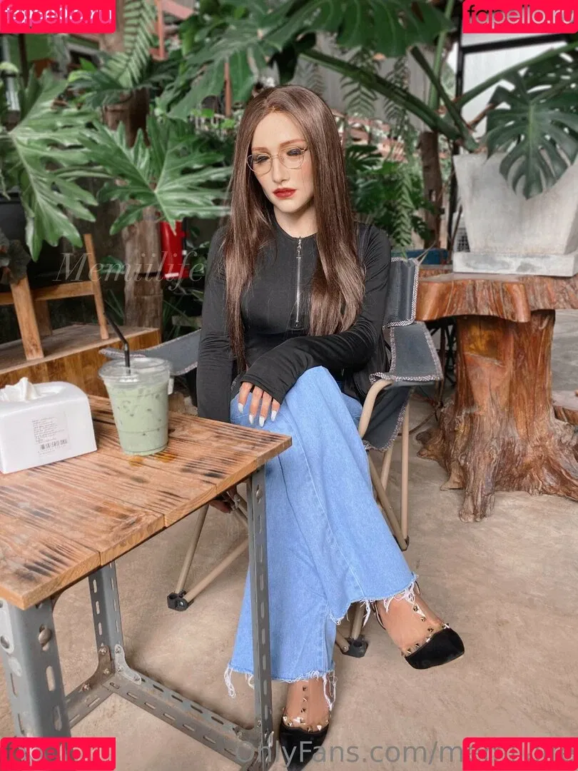 memii.life Onlyfans Photo Gallery 