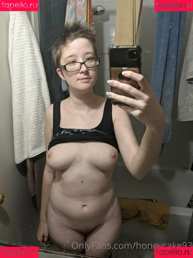 honeycake93 Onlyfans Photo Gallery 