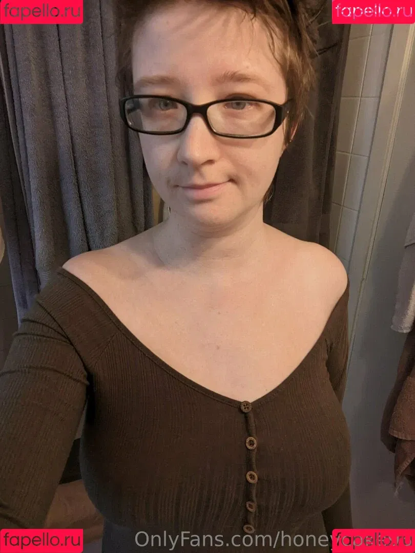 honeycake93 Onlyfans Photo Gallery 