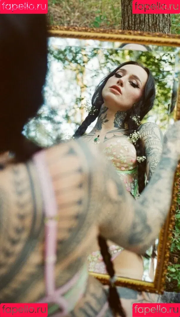 Emma Vauxdevil Onlyfans Photo Gallery 
