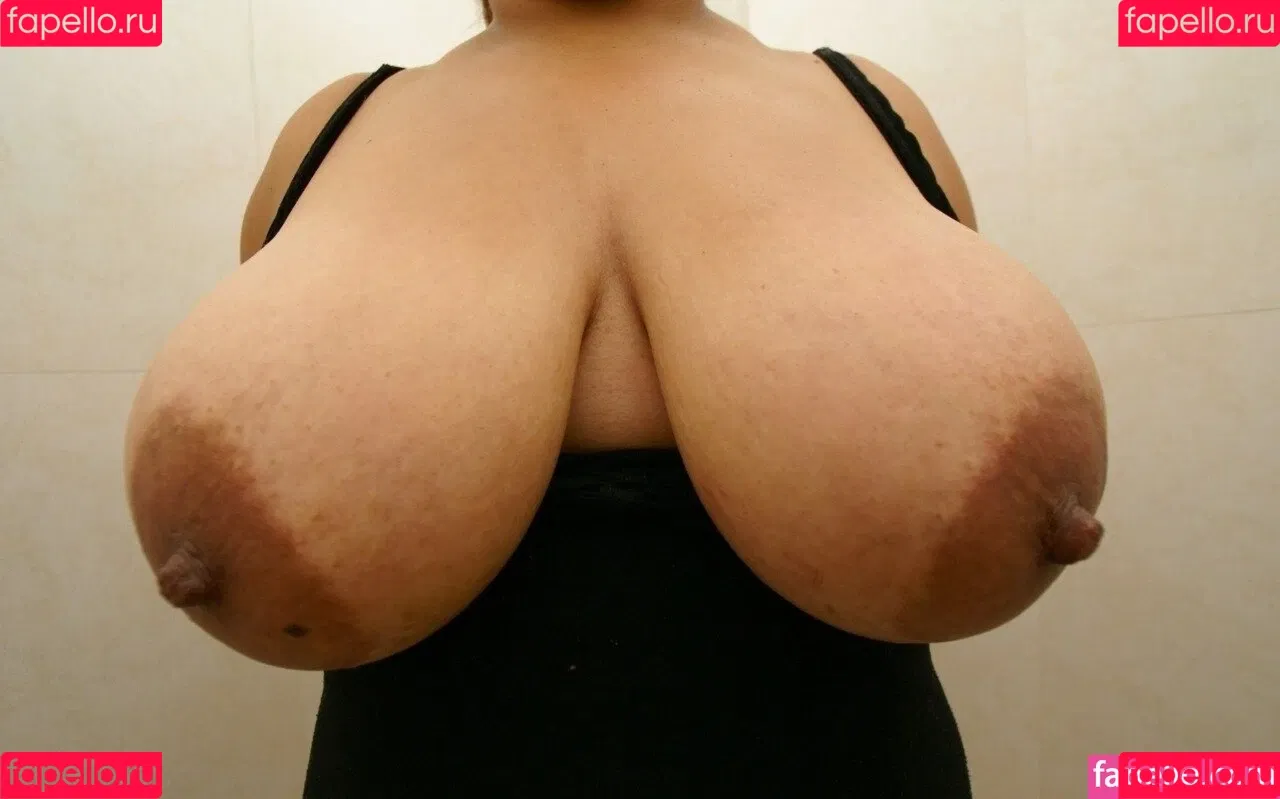 SuperTetas Onlyfans Photo Gallery 