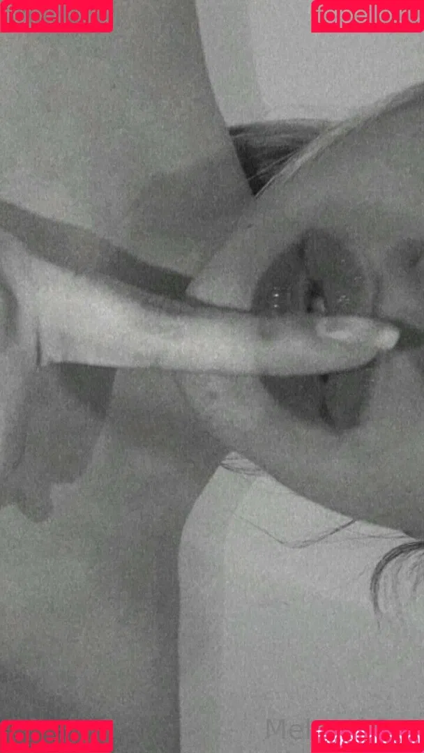 melani20m Onlyfans Photo Gallery 