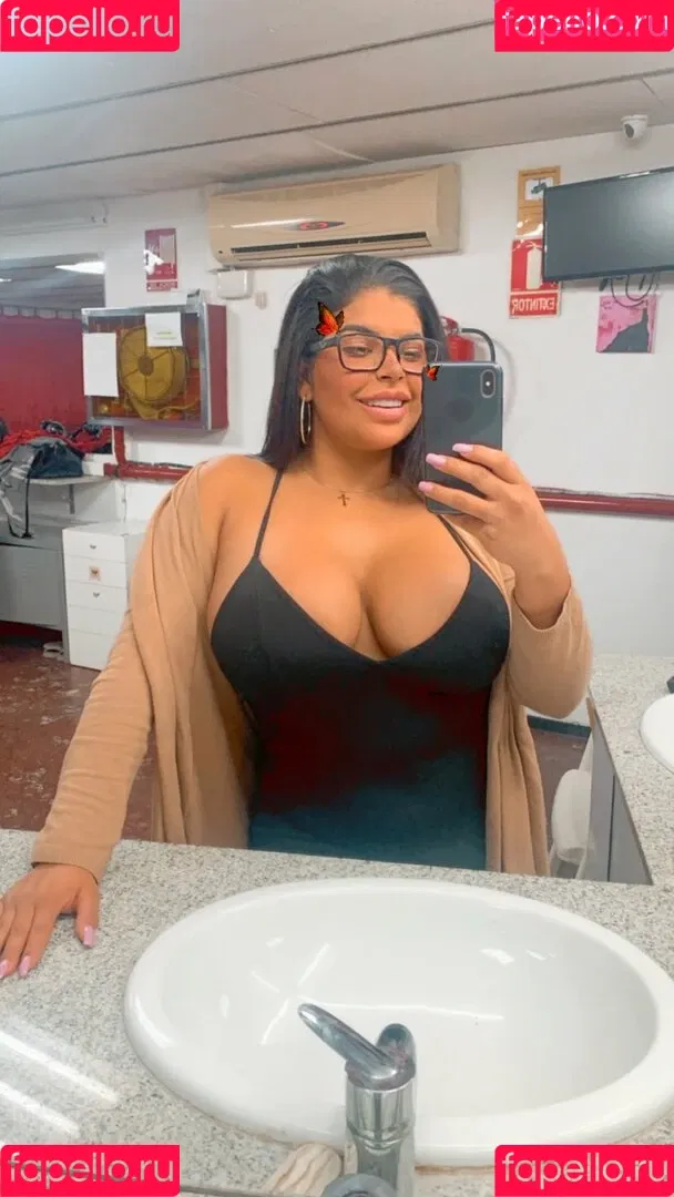 Sheila Ortega Onlyfans Photo Gallery 