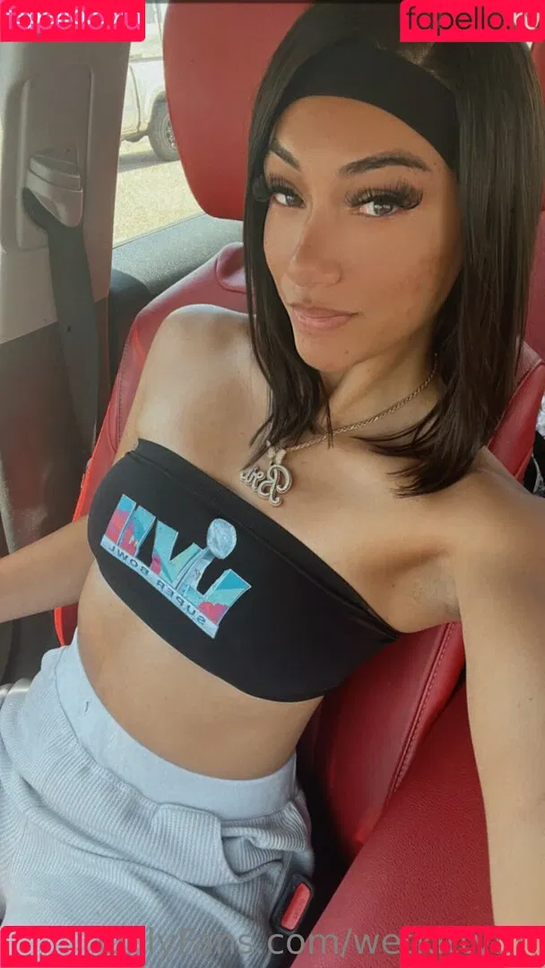 wetkittybri Onlyfans Photo Gallery 