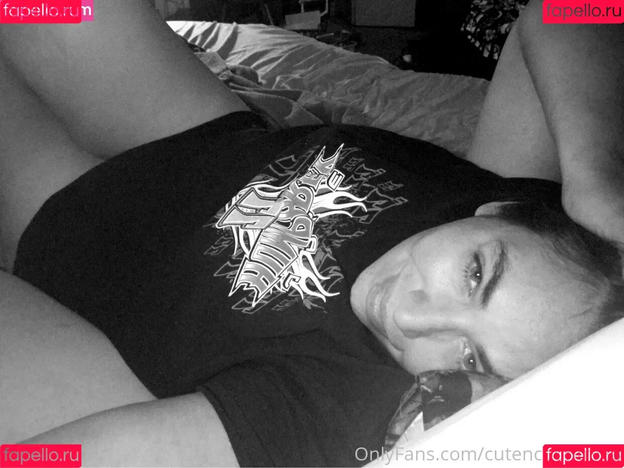 cutencountry88 Onlyfans Photo Gallery 
