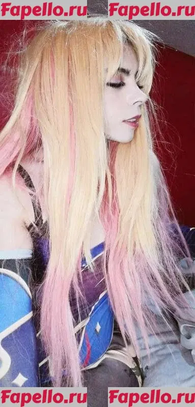 DarkWaifuTrap Onlyfans Photo Gallery 