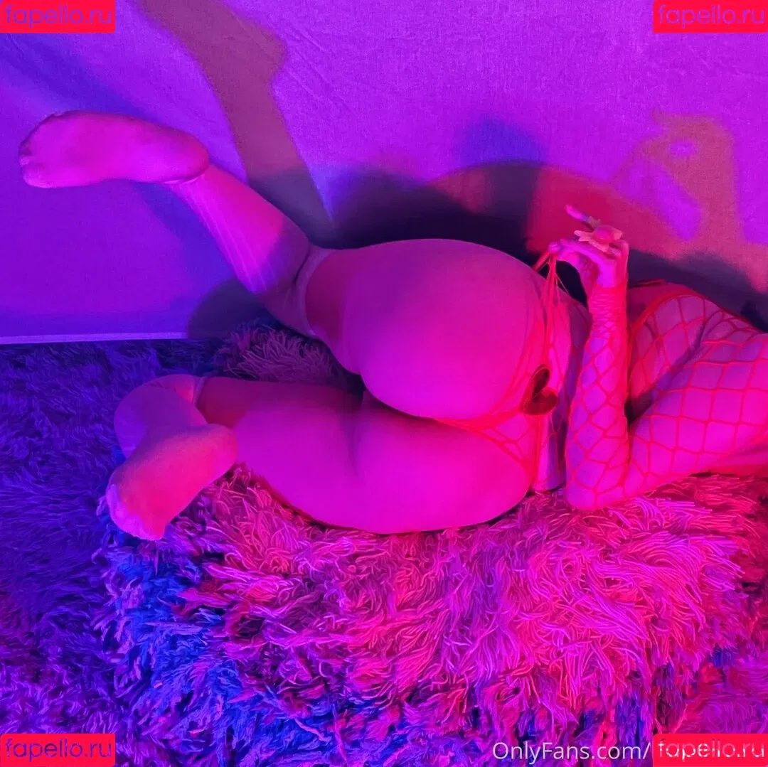 missmaevyn Onlyfans Photo Gallery 