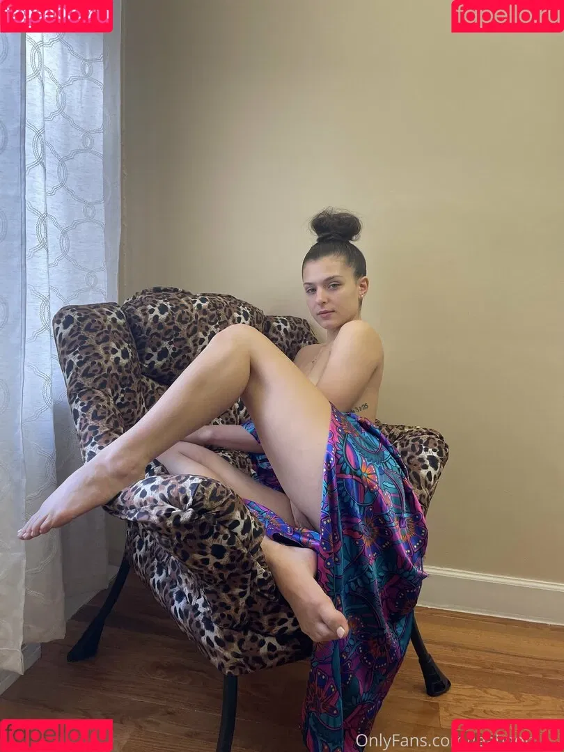 Leah Gotti Onlyfans Photo Gallery 