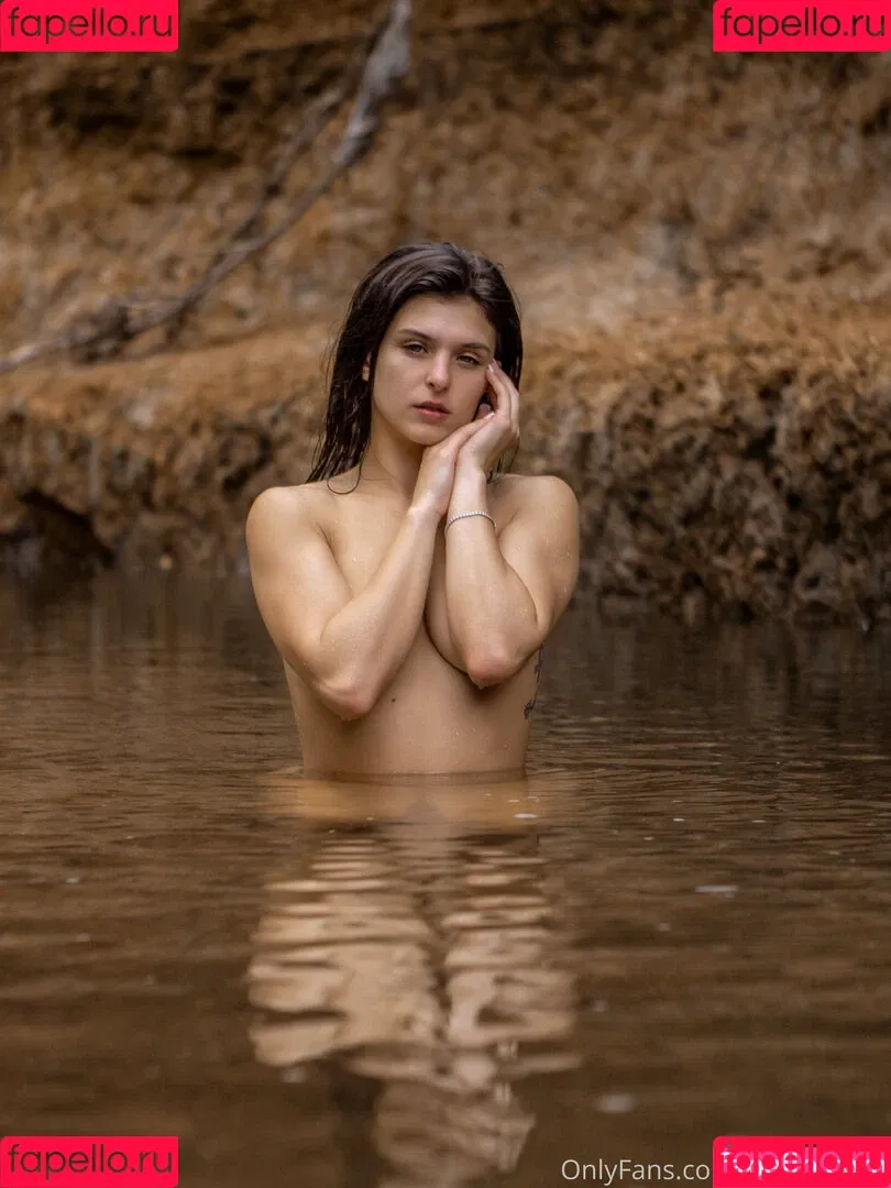 Leah Gotti Onlyfans Photo Gallery 