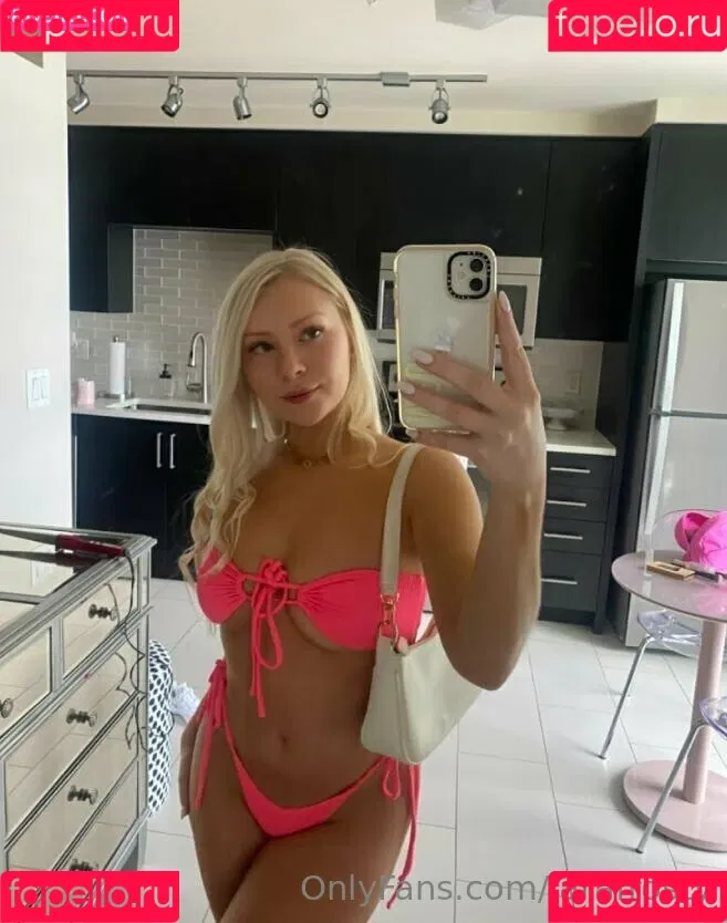 larafrosty Onlyfans Photo Gallery 