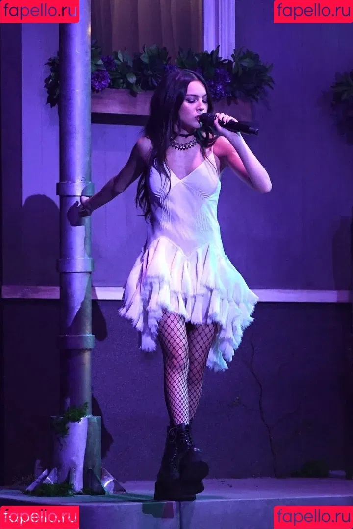 Olivia Rodrigo Onlyfans Photo Gallery 