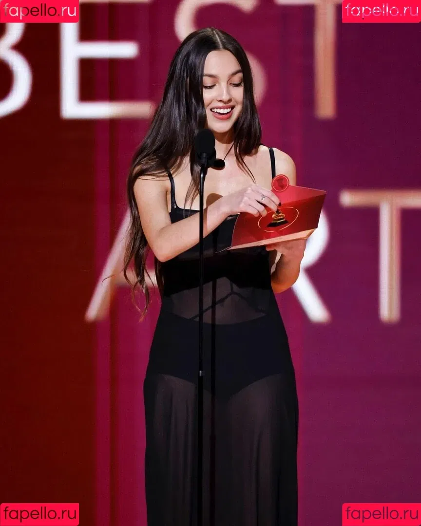 Olivia Rodrigo Onlyfans Photo Gallery 