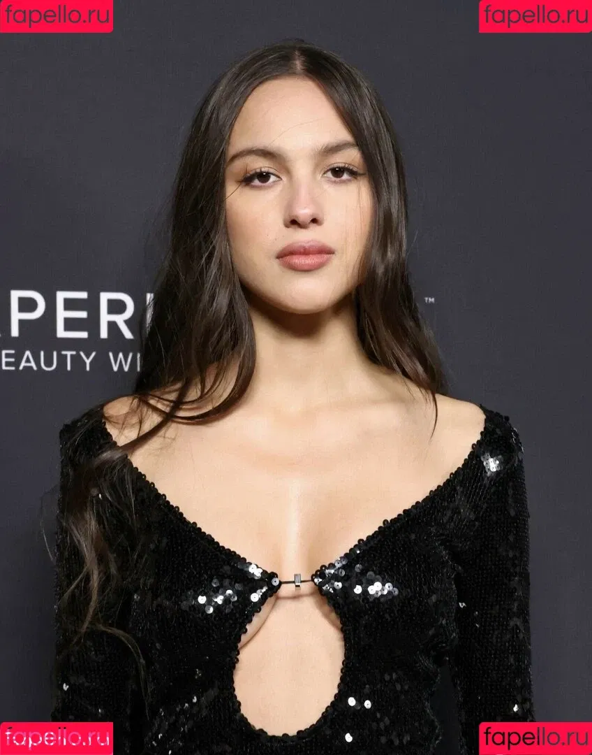 Olivia Rodrigo Onlyfans Photo Gallery 