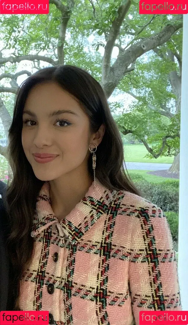 Olivia Rodrigo Onlyfans Photo Gallery 