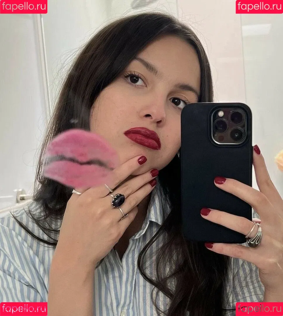 Olivia Rodrigo Onlyfans Photo Gallery 