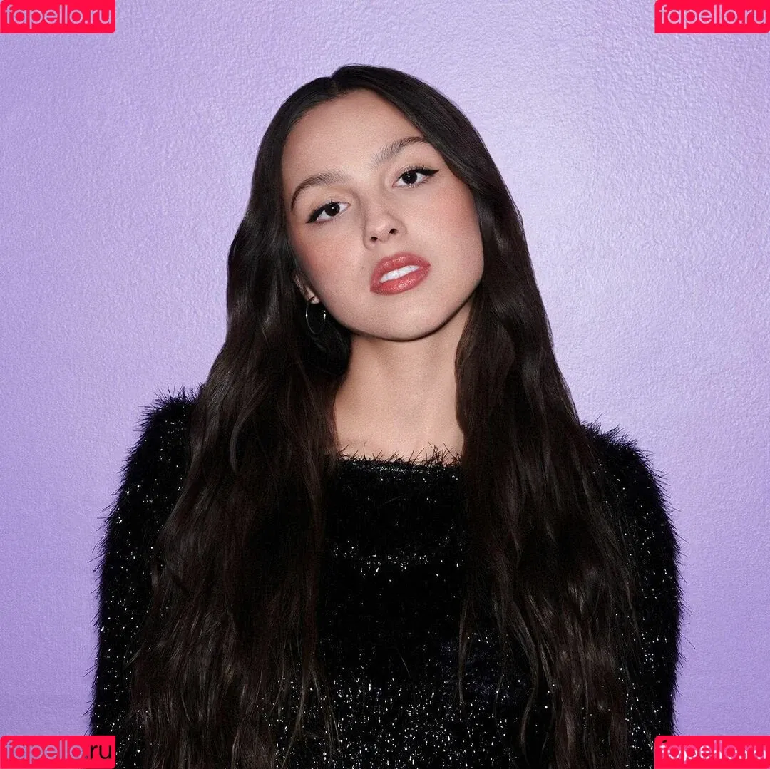 Olivia Rodrigo Onlyfans Photo Gallery 