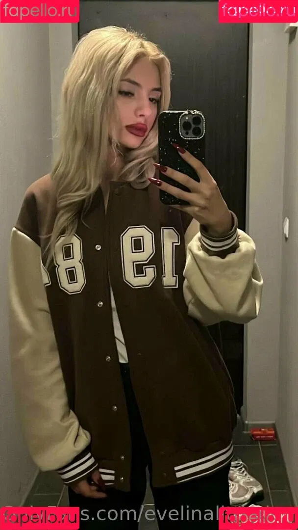 evelinalittledemon Onlyfans Photo Gallery 