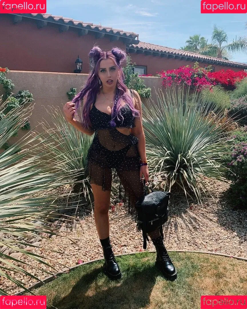 Violet Benson Onlyfans Photo Gallery 