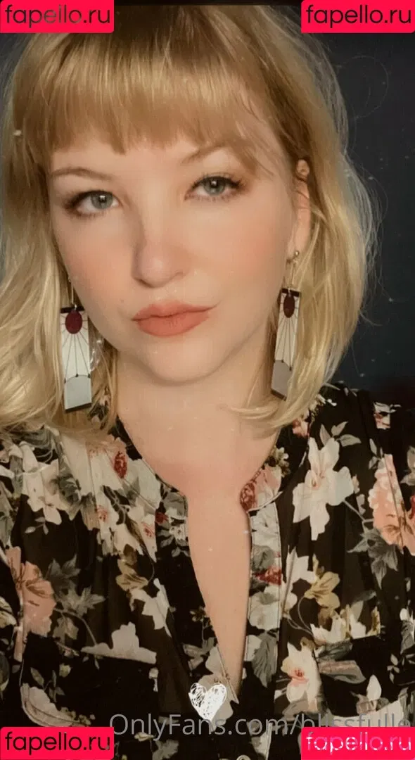 blissfulle Onlyfans Photo Gallery 