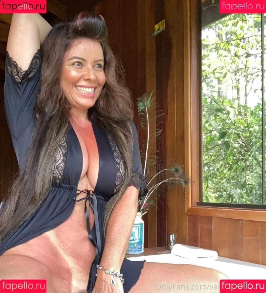 vanessafreitas Onlyfans Photo Gallery 