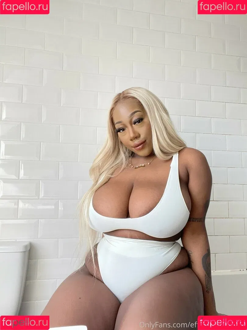 Effy Flame Onlyfans Photo Gallery 