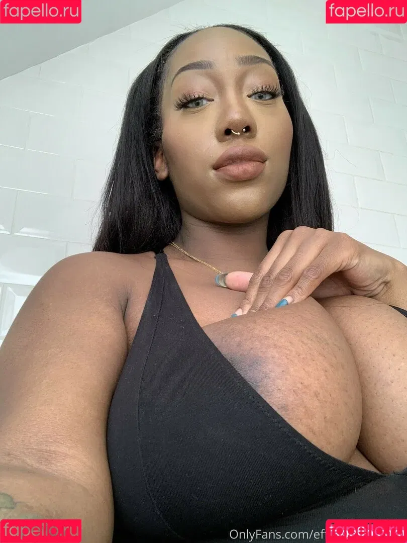 Effy Flame Onlyfans Photo Gallery 