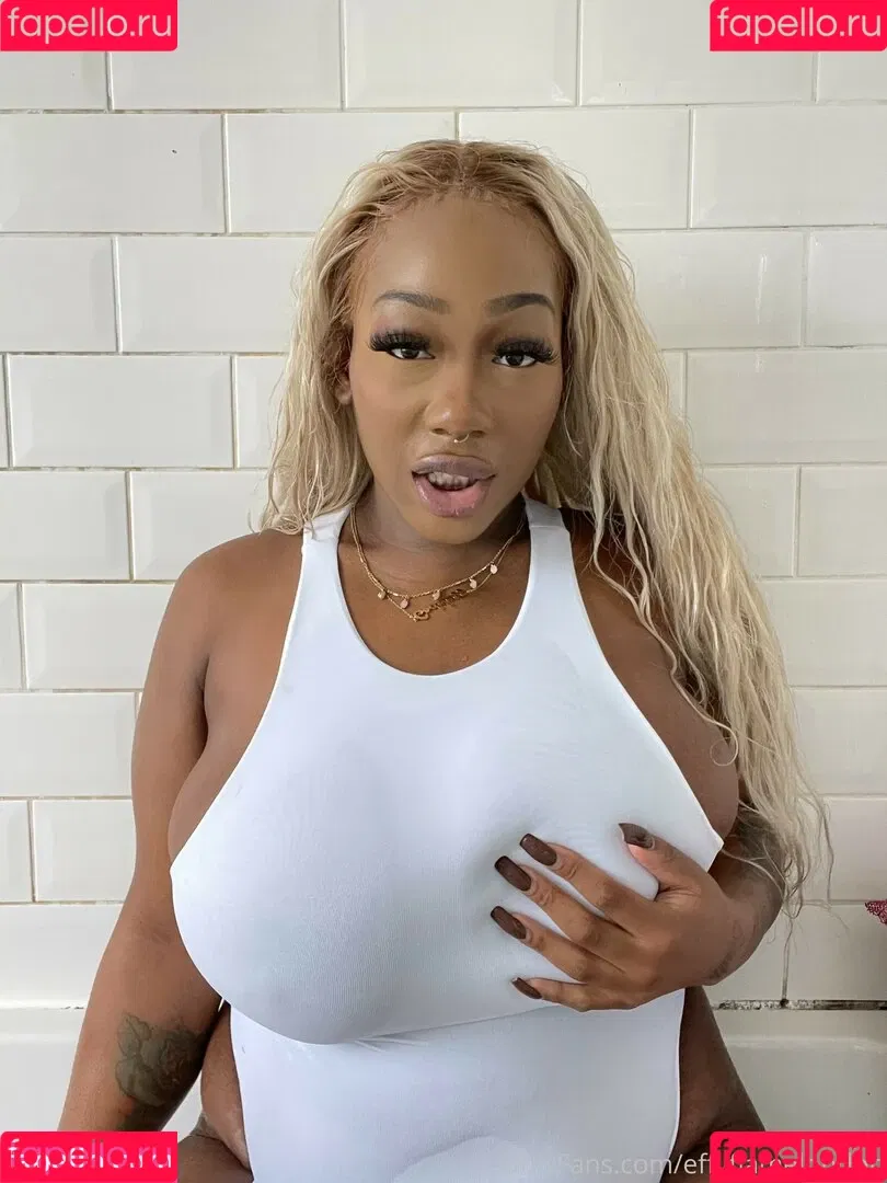 Effy Flame Onlyfans Photo Gallery 