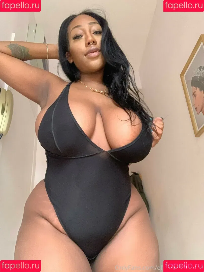 Effy Flame Onlyfans Photo Gallery 