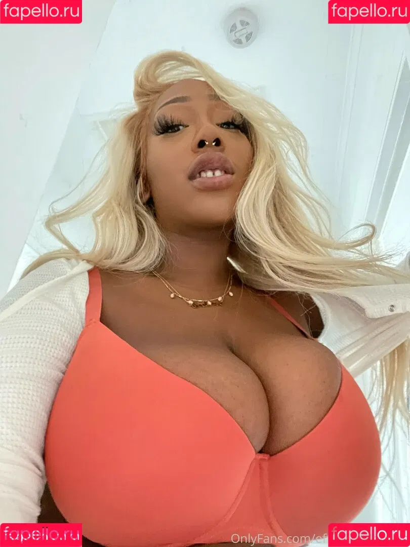 Effy Flame Onlyfans Photo Gallery 