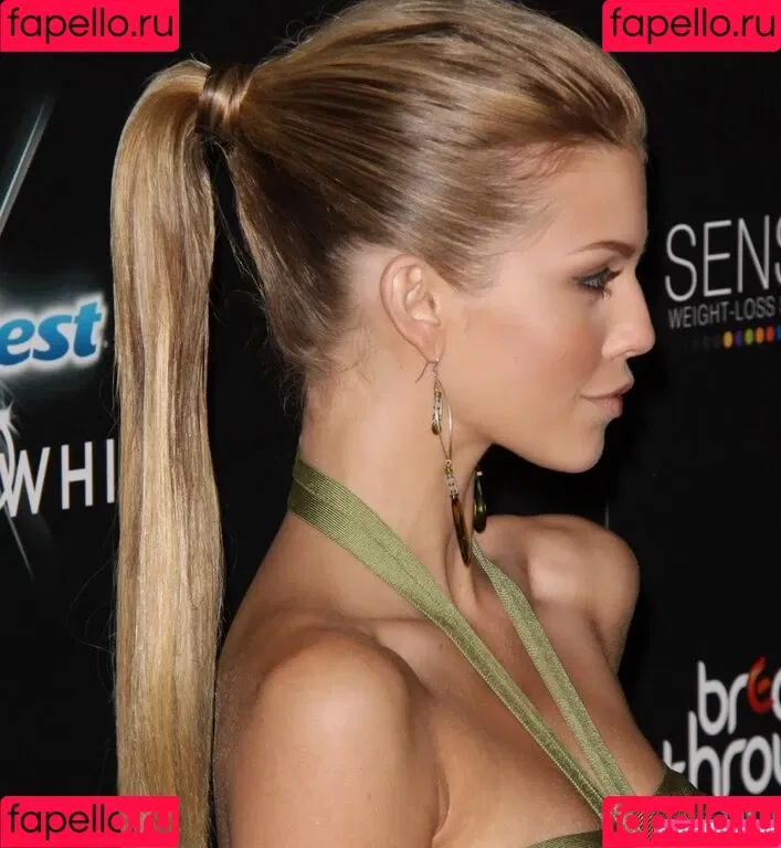 AnnaLynne McCord Onlyfans Photo Gallery 