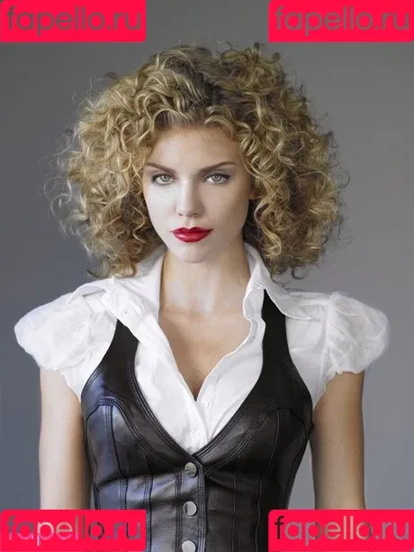 AnnaLynne McCord Onlyfans Photo Gallery 