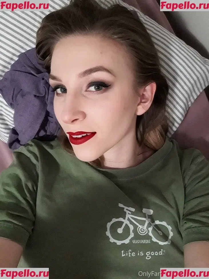 Vivid_Whit Onlyfans Photo Gallery 