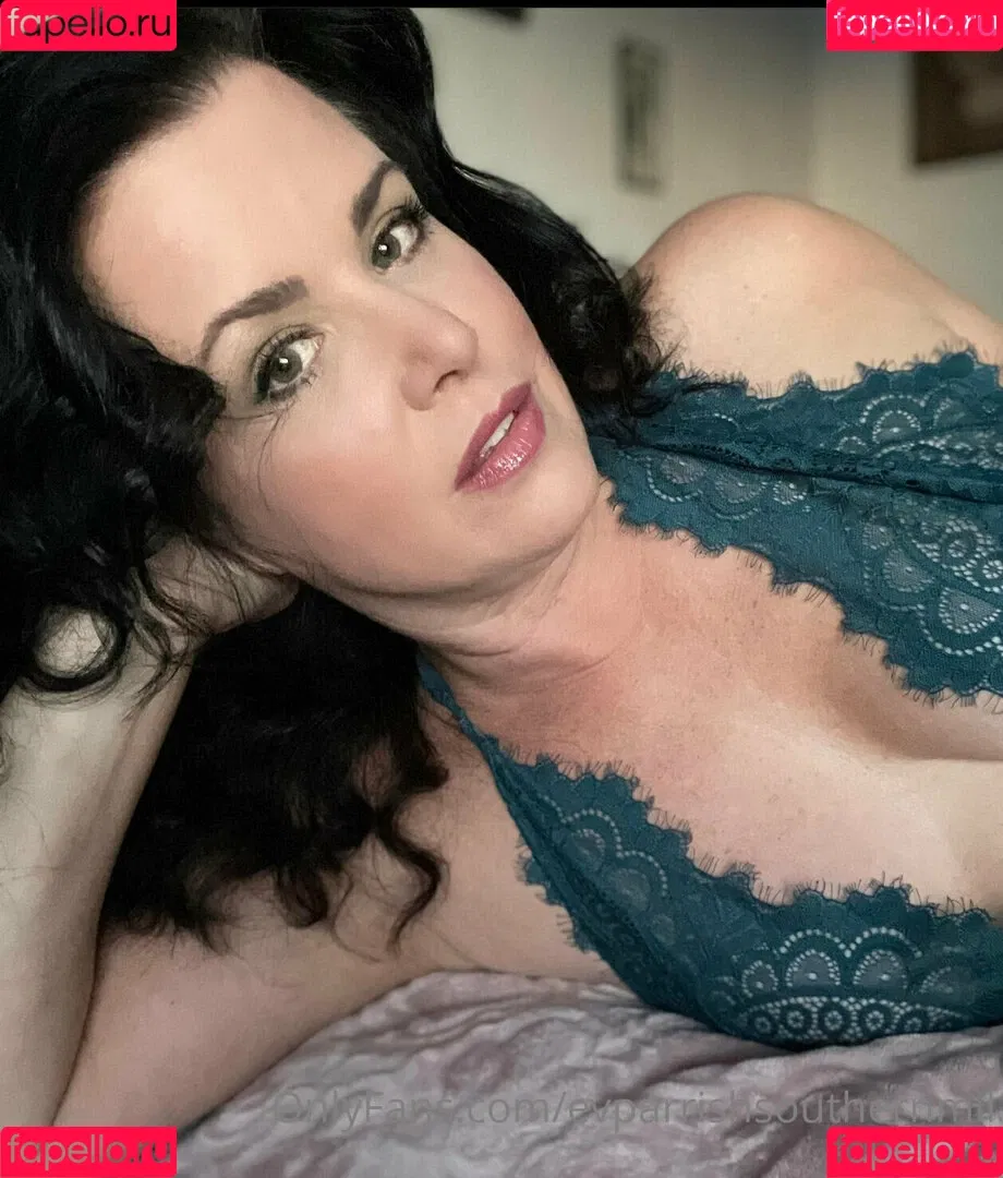 evparrishsouthernmil Onlyfans Photo Gallery 