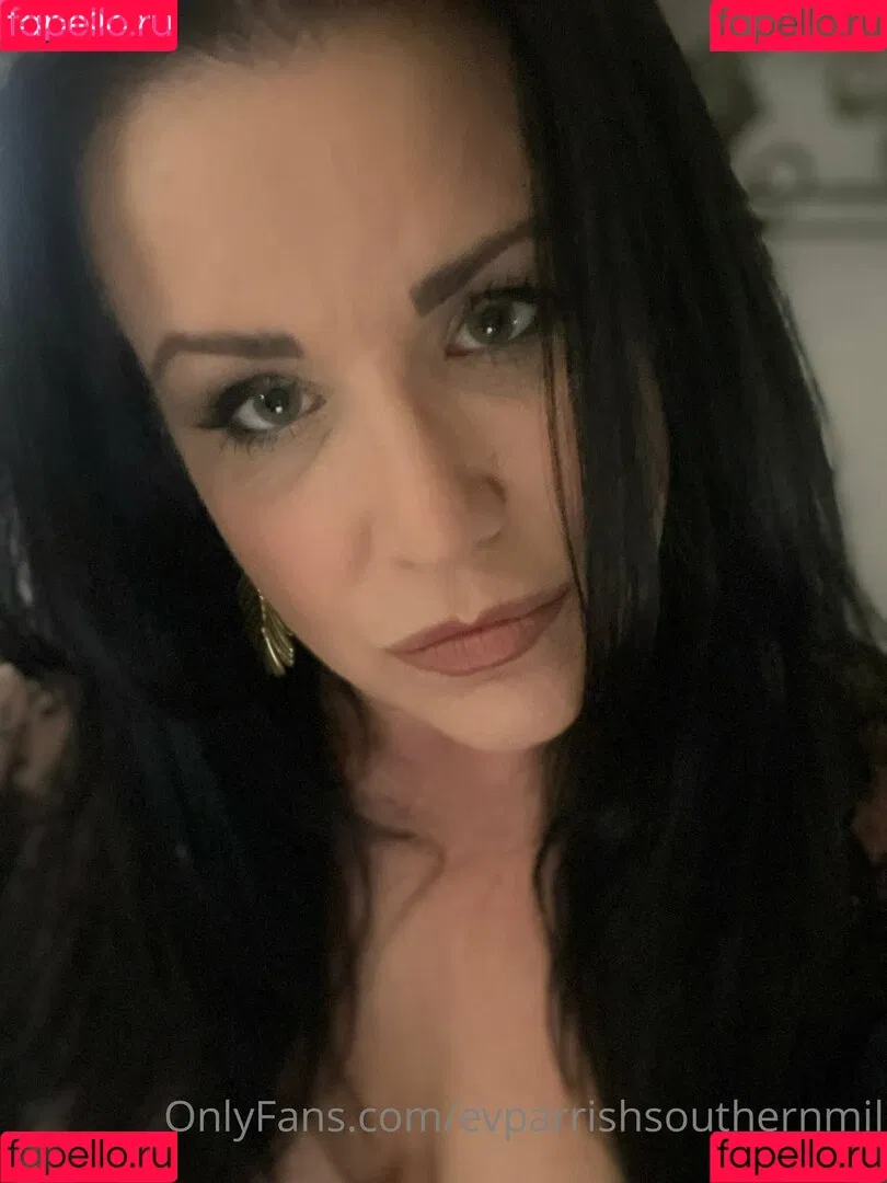 evparrishsouthernmil Onlyfans Photo Gallery 