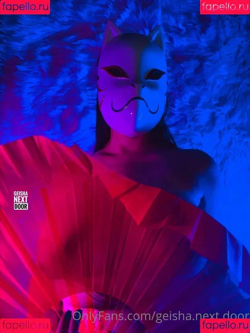 geisha.next.door Onlyfans Photo Gallery 
