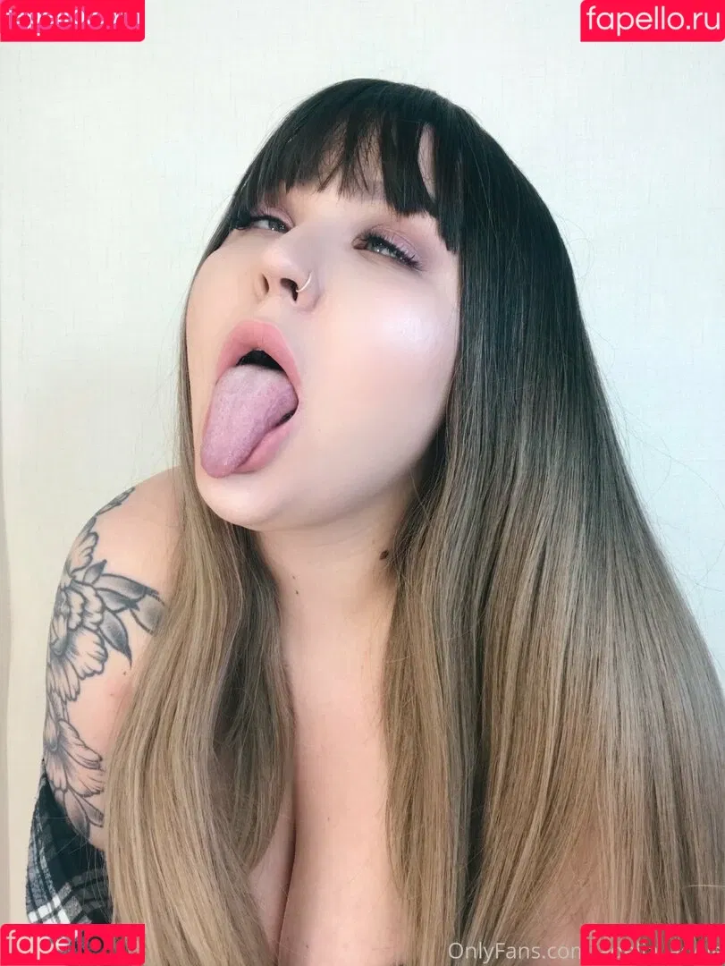 adelia_adelia Onlyfans Photo Gallery 
