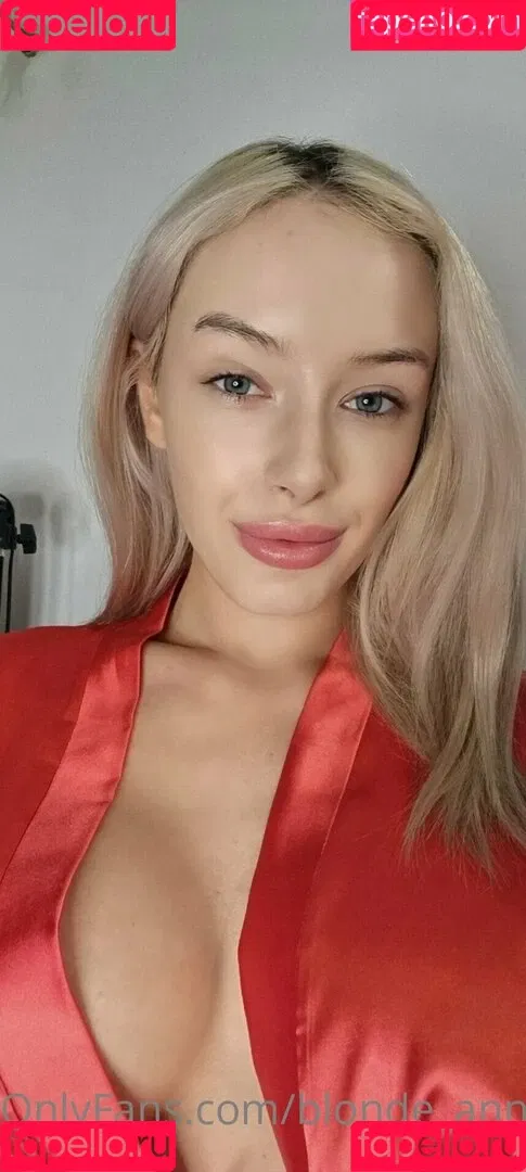 Anna Brown Onlyfans Photo Gallery 