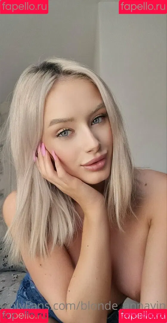 Anna Brown Onlyfans Photo Gallery 