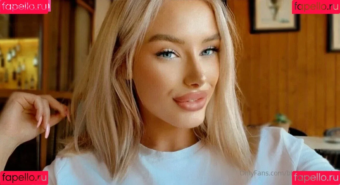 Anna Brown Onlyfans Photo Gallery 