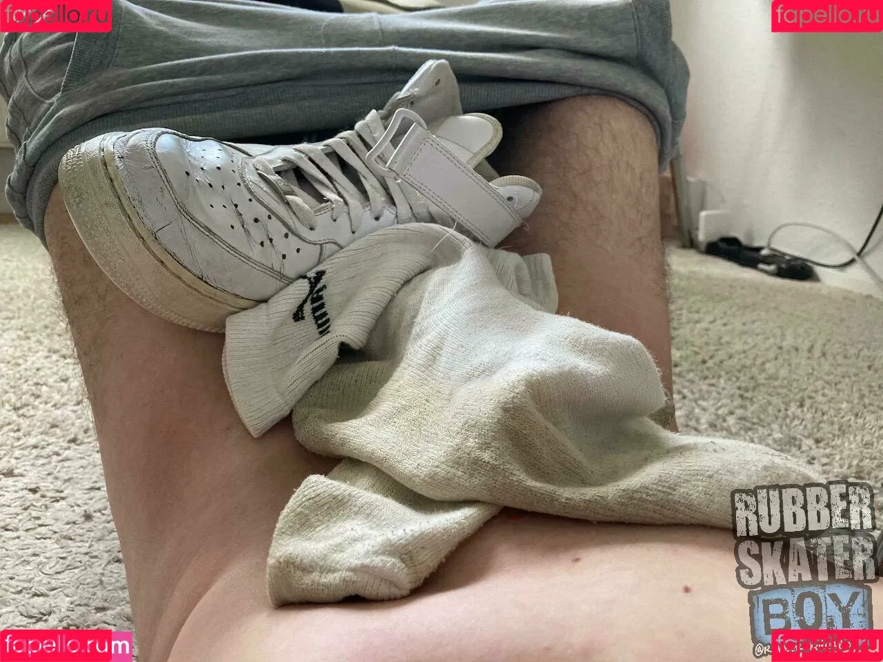 rubberskaterboy Onlyfans Photo Gallery 